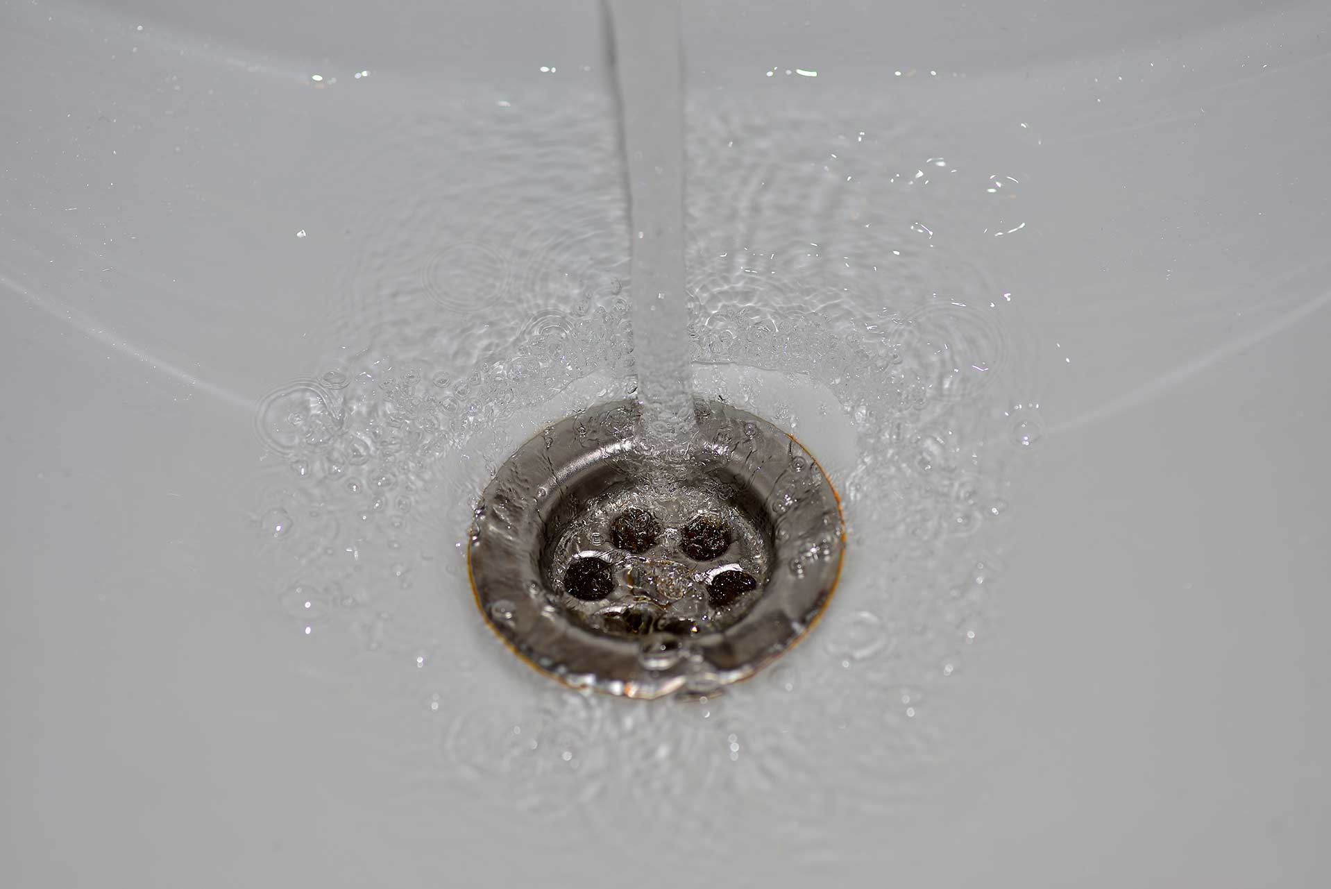 A2B Drains provides services to unblock blocked sinks and drains for properties in Hessle.